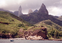 Oa Pou.jpg (20158 bytes)