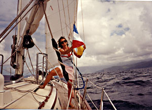 Q_flag.jpg (31157 bytes)